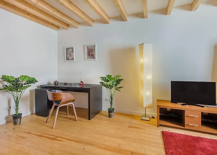 Cozy Duplex In The Picturesque Graca *