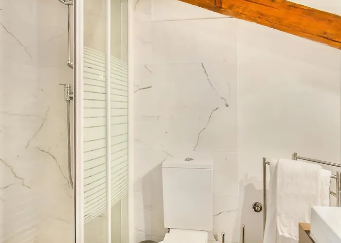 Cozy Duplex In The Picturesque Graca Διαμέρισμα