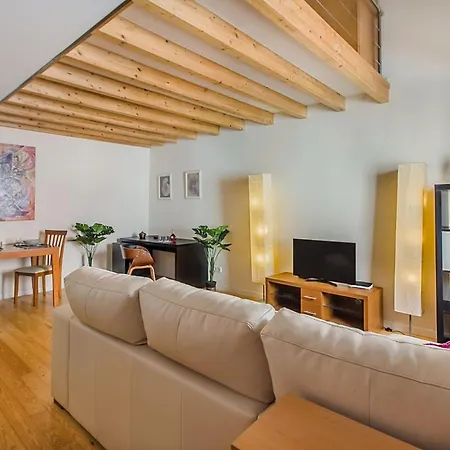 Cozy Duplex In The Picturesque Graca 公寓 *