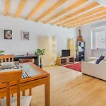 Апартаменты Cozy Duplex In The Picturesque Graca