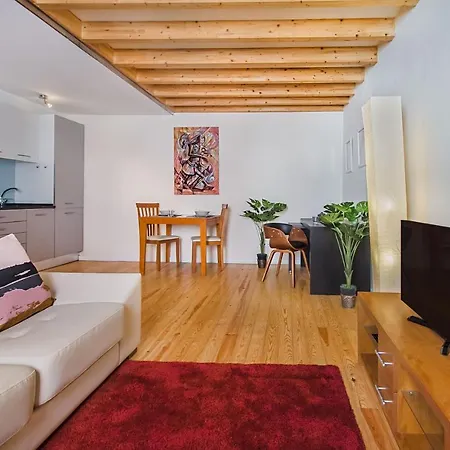 Graca Cozy Duplex Apartment *
